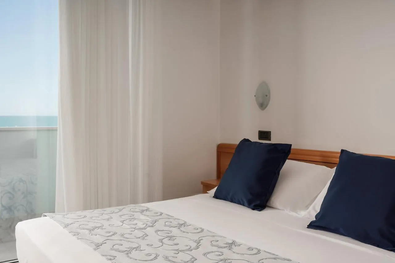 Residence Hotel Piccadilly Rimini 3*,